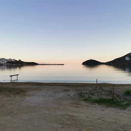 House Near Sea Apartment Гаврион Екстериор снимка