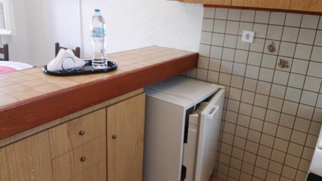 House Near Sea Apartment Гаврион Екстериор снимка